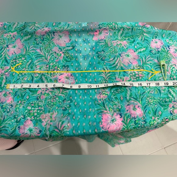 Lilly Pulitzer Coverup - Picture 4 of 4